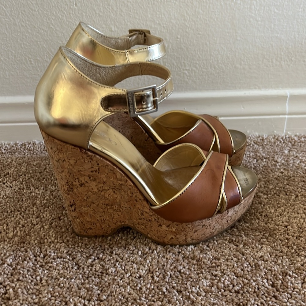 Shoes - Picture 2 of 2